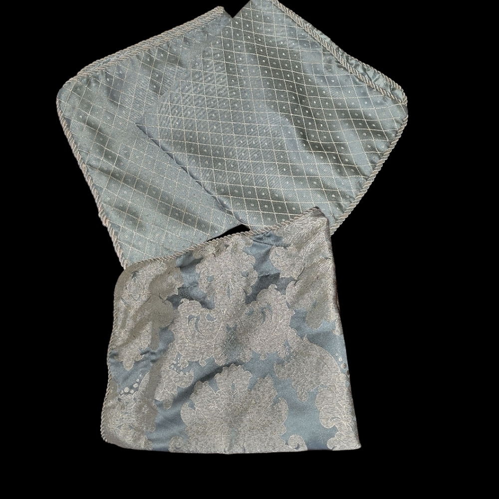 Linen N Things 3 Pillow Cases, Covers for Euro Shams/Pillows, Sage Green, EUC
